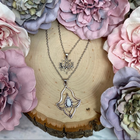 Vintage 3 in 1 Lotus Flower Pendant Necklace - Picture 9 of 16